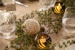 Julekule Perledryss